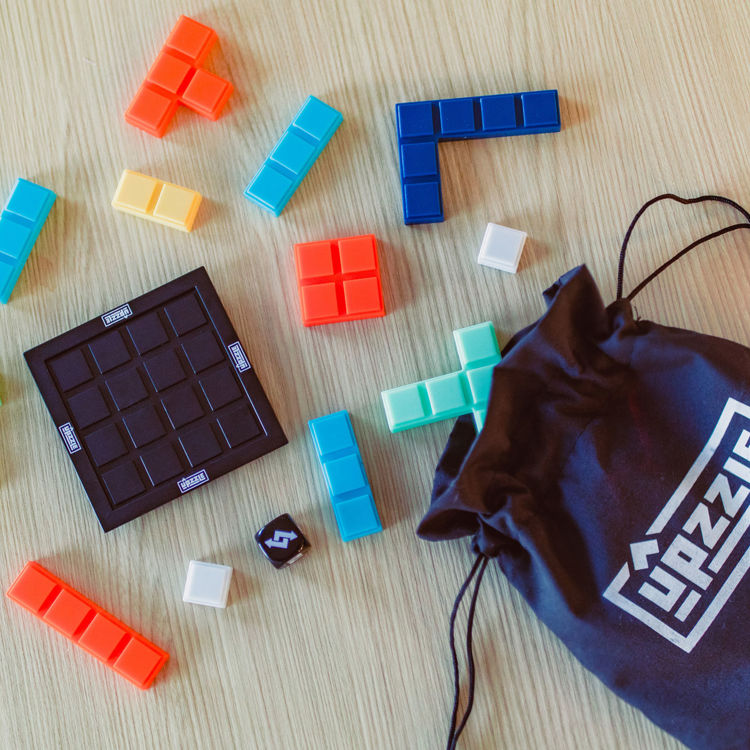 Imagen de Upzzle. Juego de puzzle en vertical