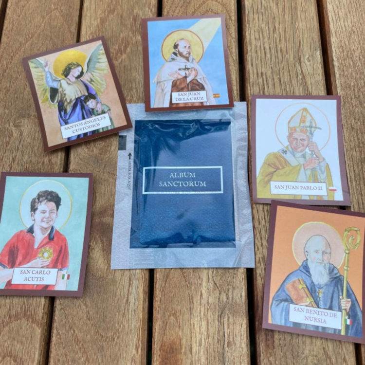 Imagen de Paquete de Figuritas Sanctorum