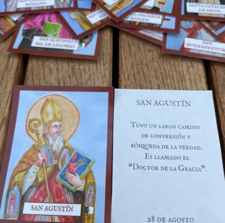 Imagen de Paquete de Figuritas Sanctorum
