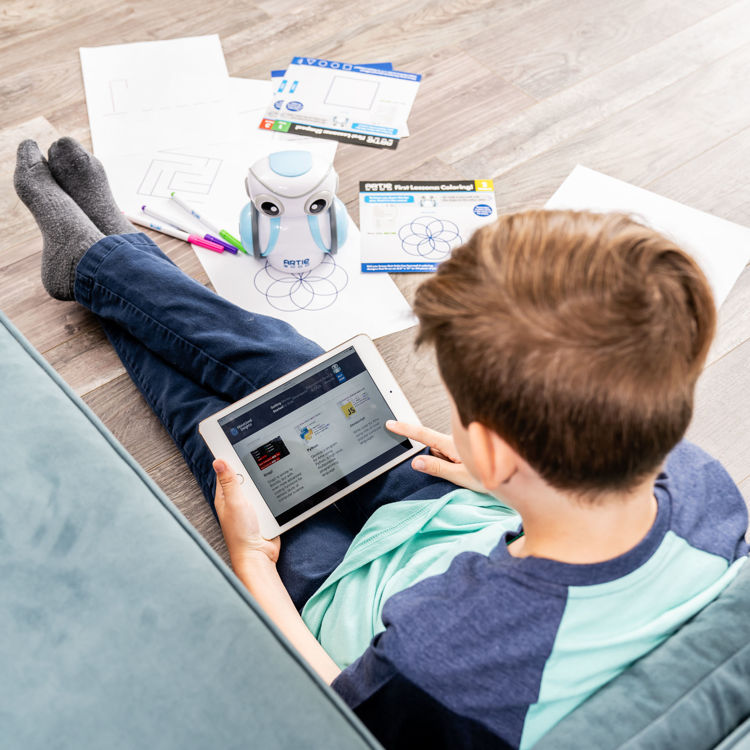 Imagen de Artie the coding robot - El robot que dibuja